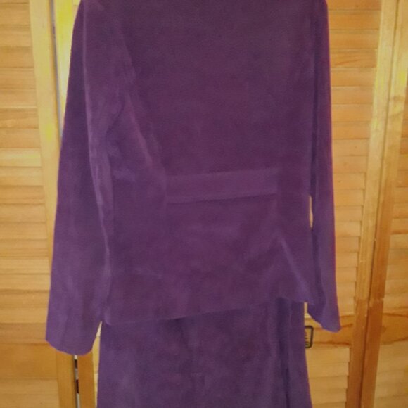 CATO SZ 8 Purple Suede Jacket & Midi Skirt Suit Set Business Career Soft! - Picture 2 of 7